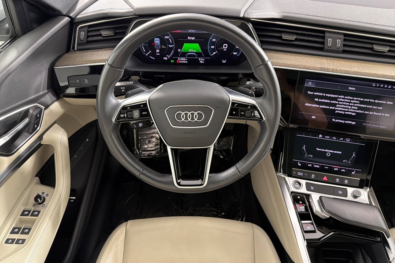 Certified 2023 Audi e-tron Premium w/ Convenience Plus Package AWD/4WD image 13