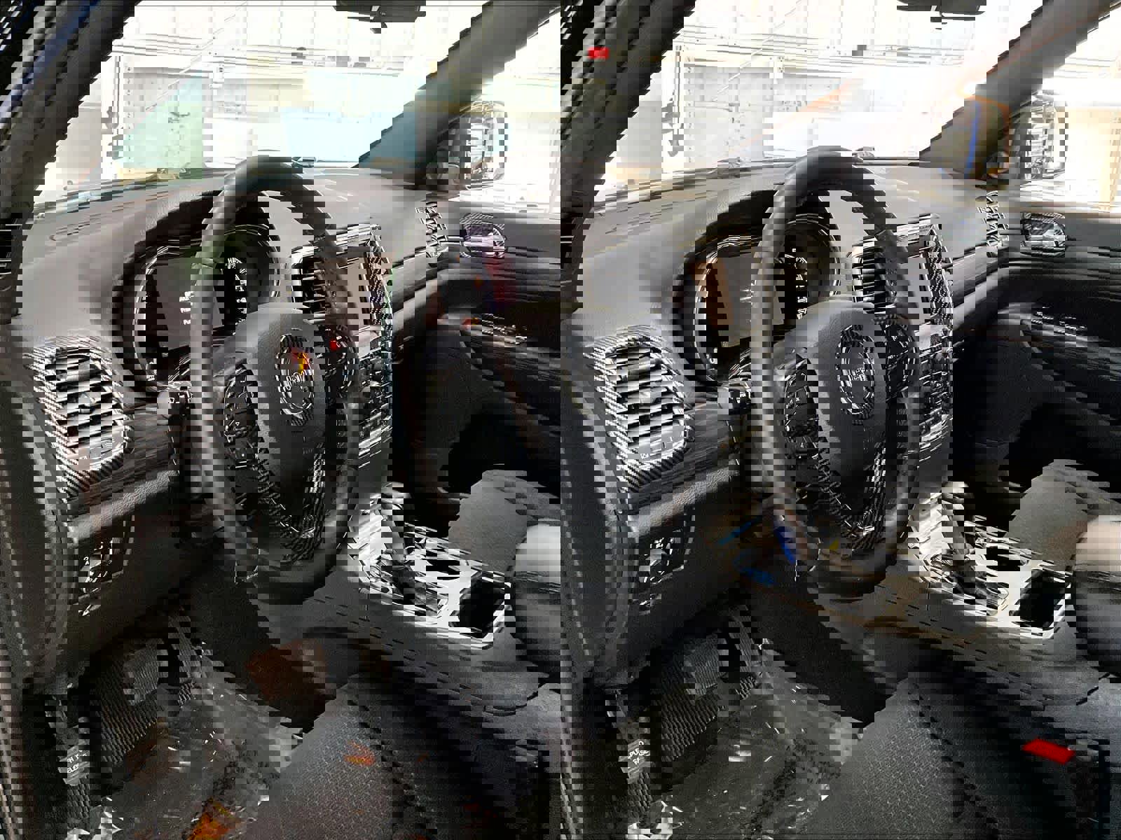 Used 2021 Jeep Grand Cherokee Laredo AWD/4WD image 16