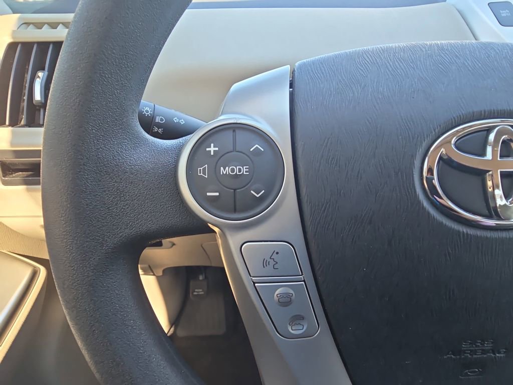 Used 2012 Toyota Prius V Three image 16