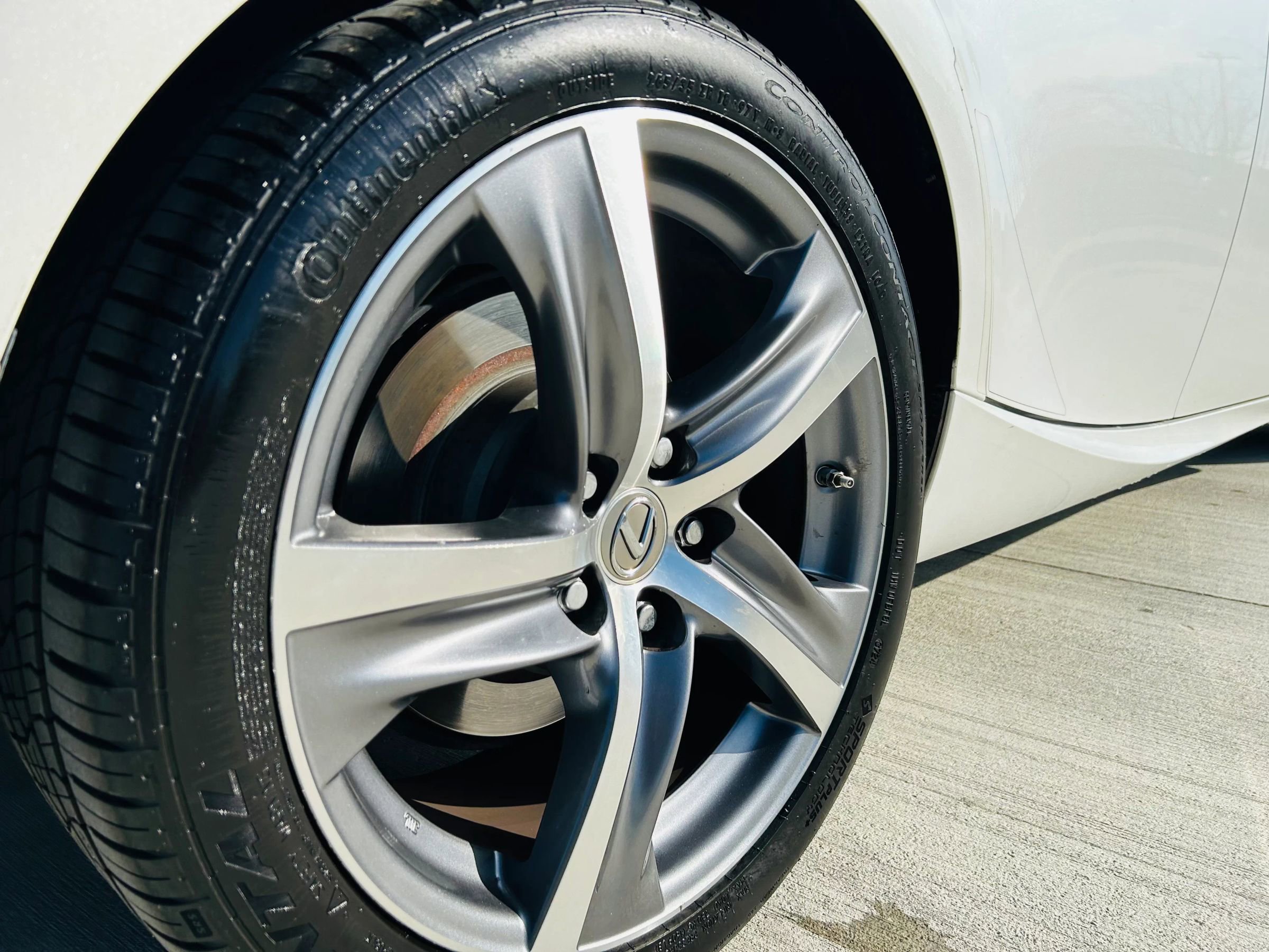 Used 2017 Lexus IS 200t w/ Navigation System Package RWD image 17
