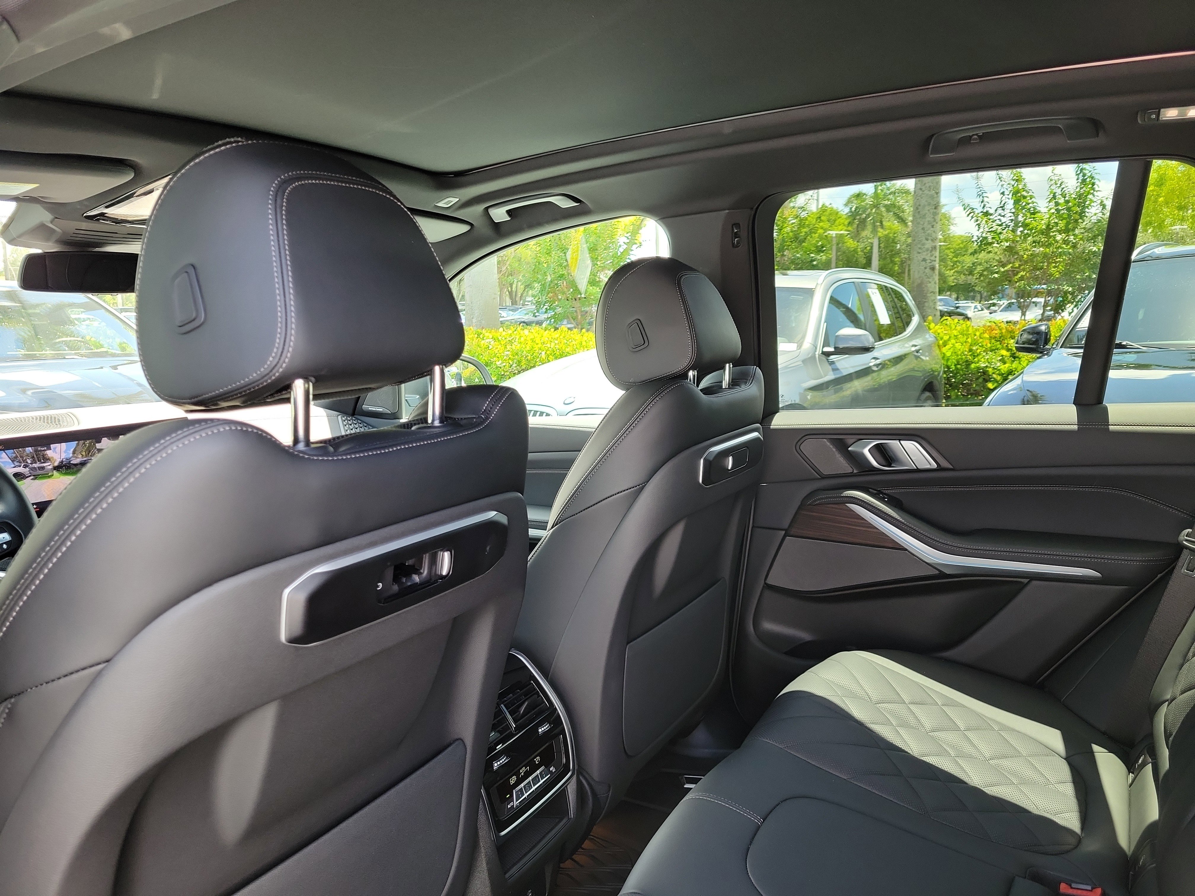 New 2026 BMW X5 xDrive40i AWD/4WD image 13