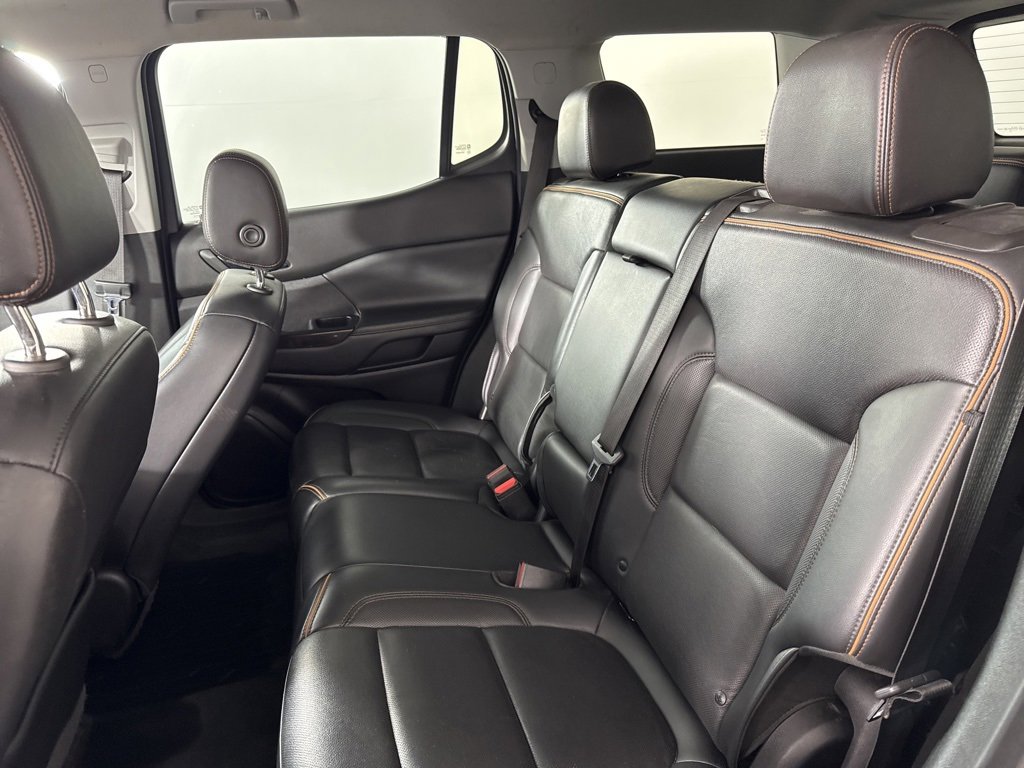 Used 2022 GMC Acadia AT4 w/ GMC Pro Grade Package image 32