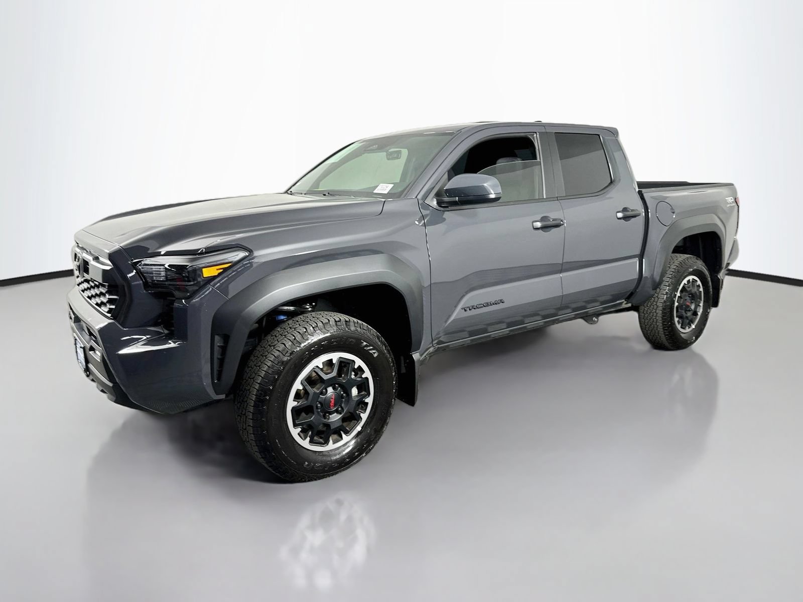 Used 2026 Toyota Tacoma TRD Off-Road AWD/4WD image 3