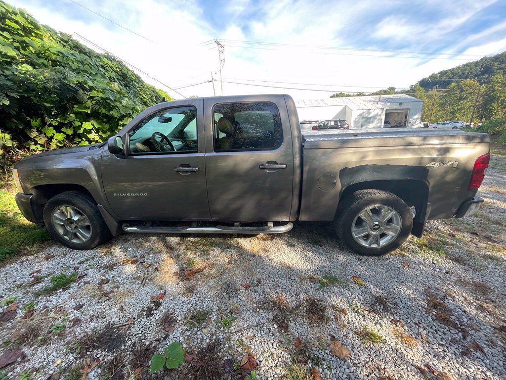 Used 2012 Chevrolet Silverado 1500 LTZ w/ LTZ Plus Package AWD/4WD image 9