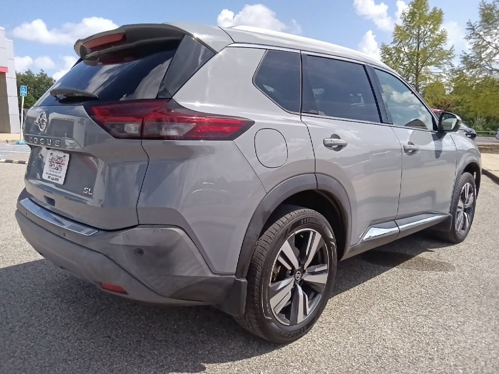 Used 2021 Nissan Rogue SL FWD image 3