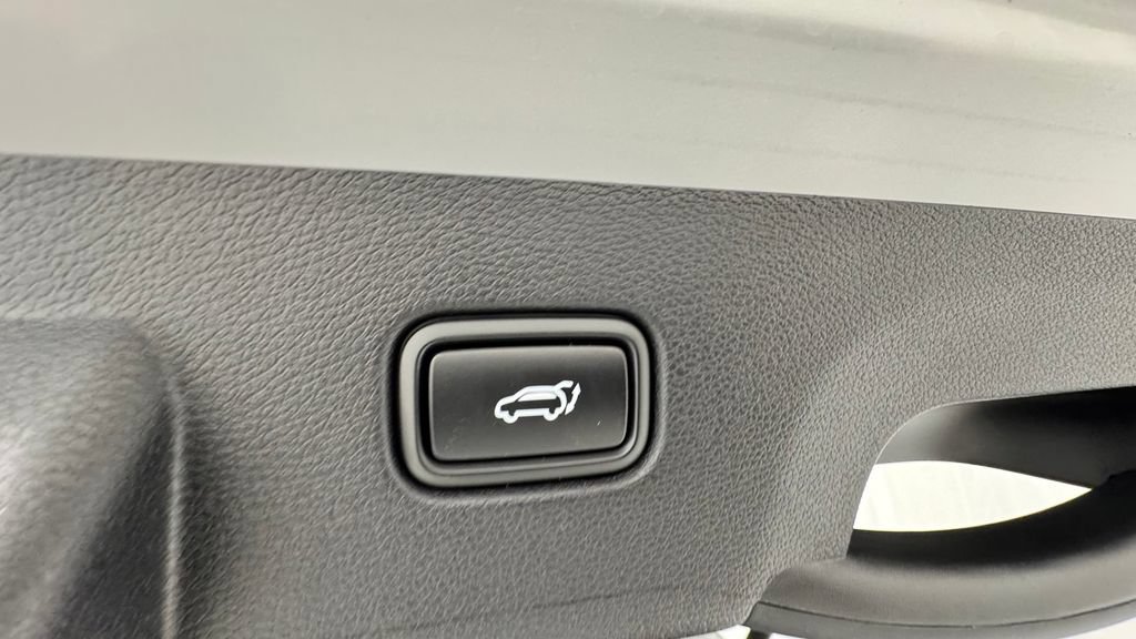 New 2026 Kia Sportage EX FWD image 16
