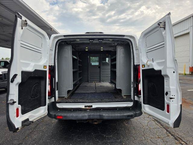 Used 2015 Ford Transit 250 148 Low Roof RWD image 31