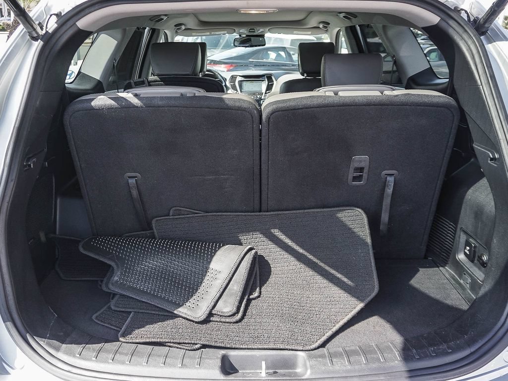 Used 2018 Hyundai Santa Fe Limited FWD image 24