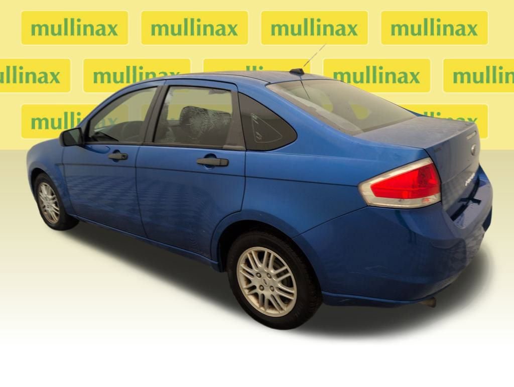 Used 2010 Ford Focus SE image 10