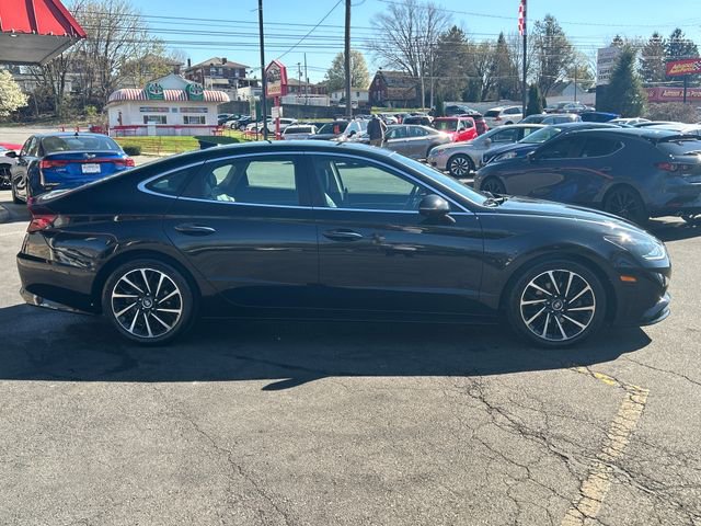 Used 2021 Hyundai Sonata Limited w/ Cargo Package FWD image 7