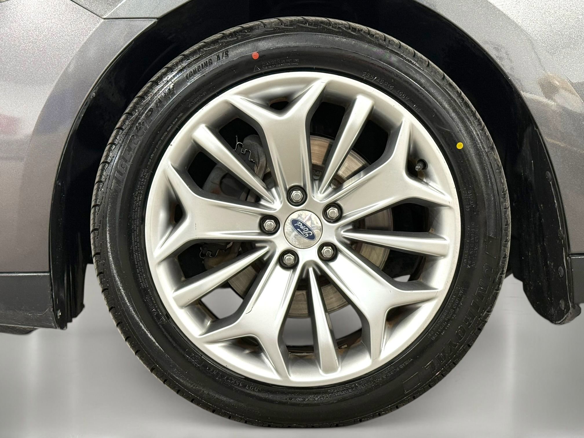 Used 2015 Ford Taurus Limited image 11