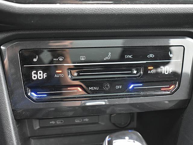 Used 2022 Volkswagen Tiguan SEL R-Line image 20