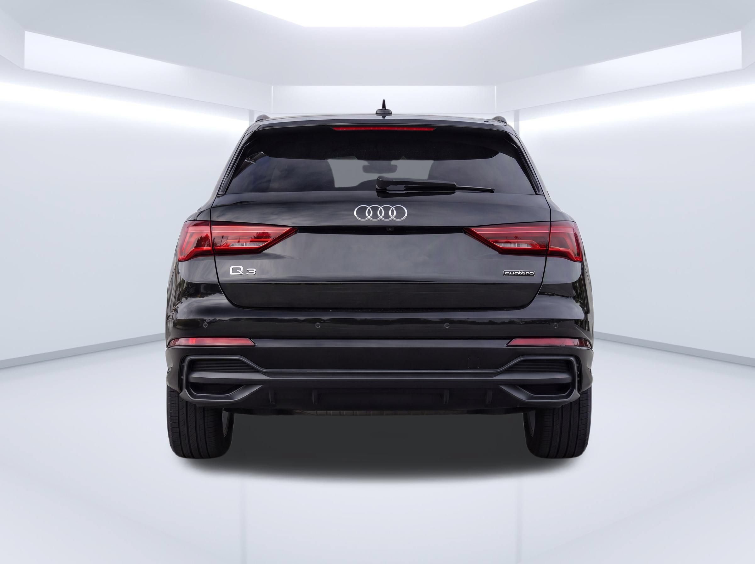Certified 2024 Audi Q3 2.0T Premium AWD/4WD image 7