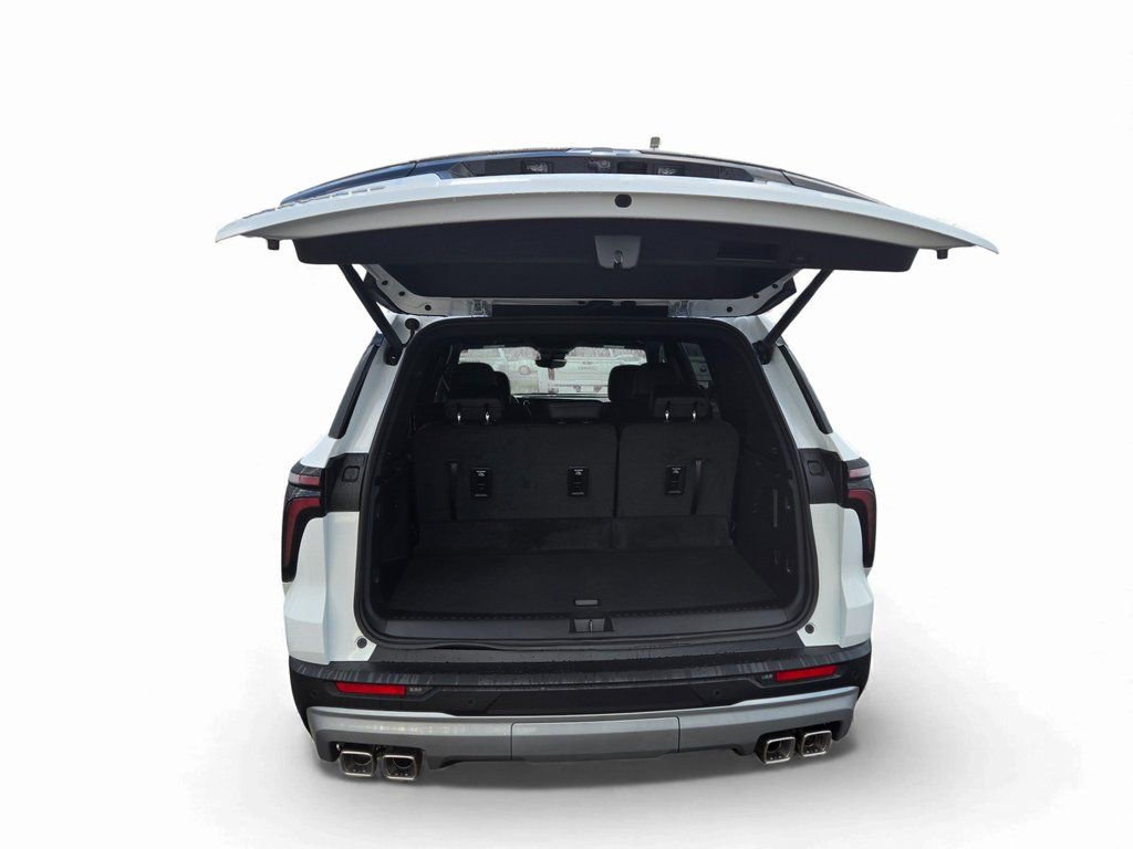 New 2026 Chevrolet Traverse LT w/ Sun and Wheel Package image 5