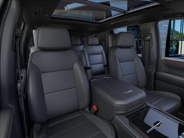 New 2026 GMC Yukon Denali w/ Denali Reserve Package AWD/4WD image 16