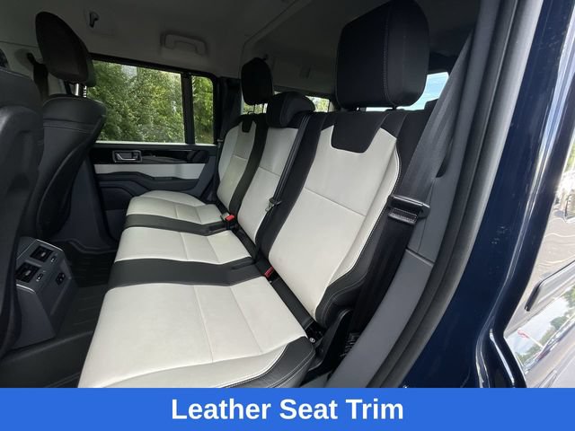 Used 2025 INEOS Grenadier Station Wagon AWD/4WD image 24