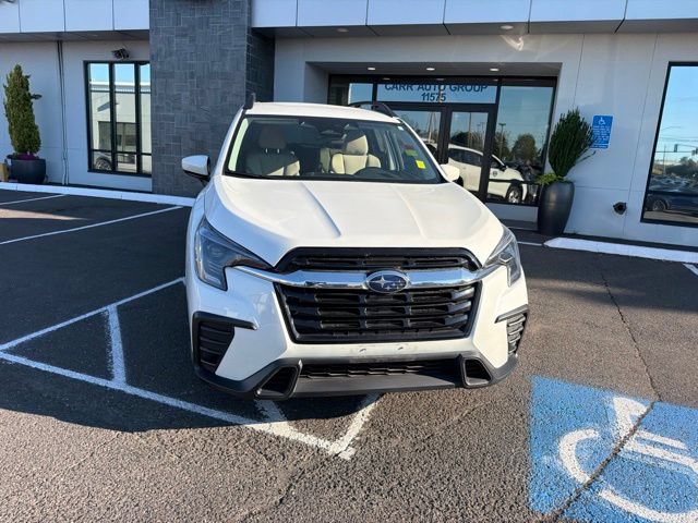 Used 2024 Subaru Ascent Premium w/ Convenience Package AWD/4WD image 2