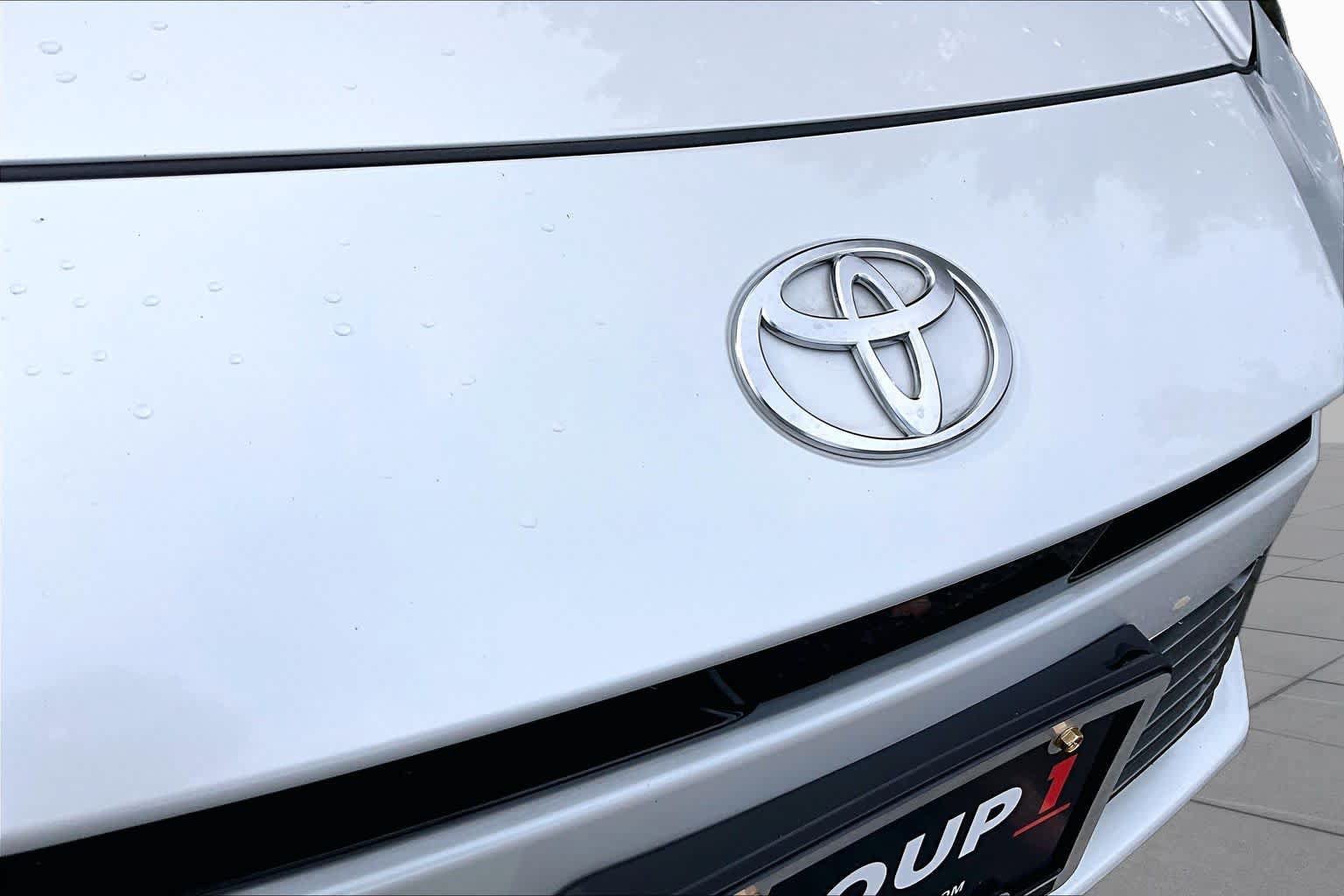 Certified 2025 Toyota Camry XLE w/ Premium Package AWD/4WD image 29
