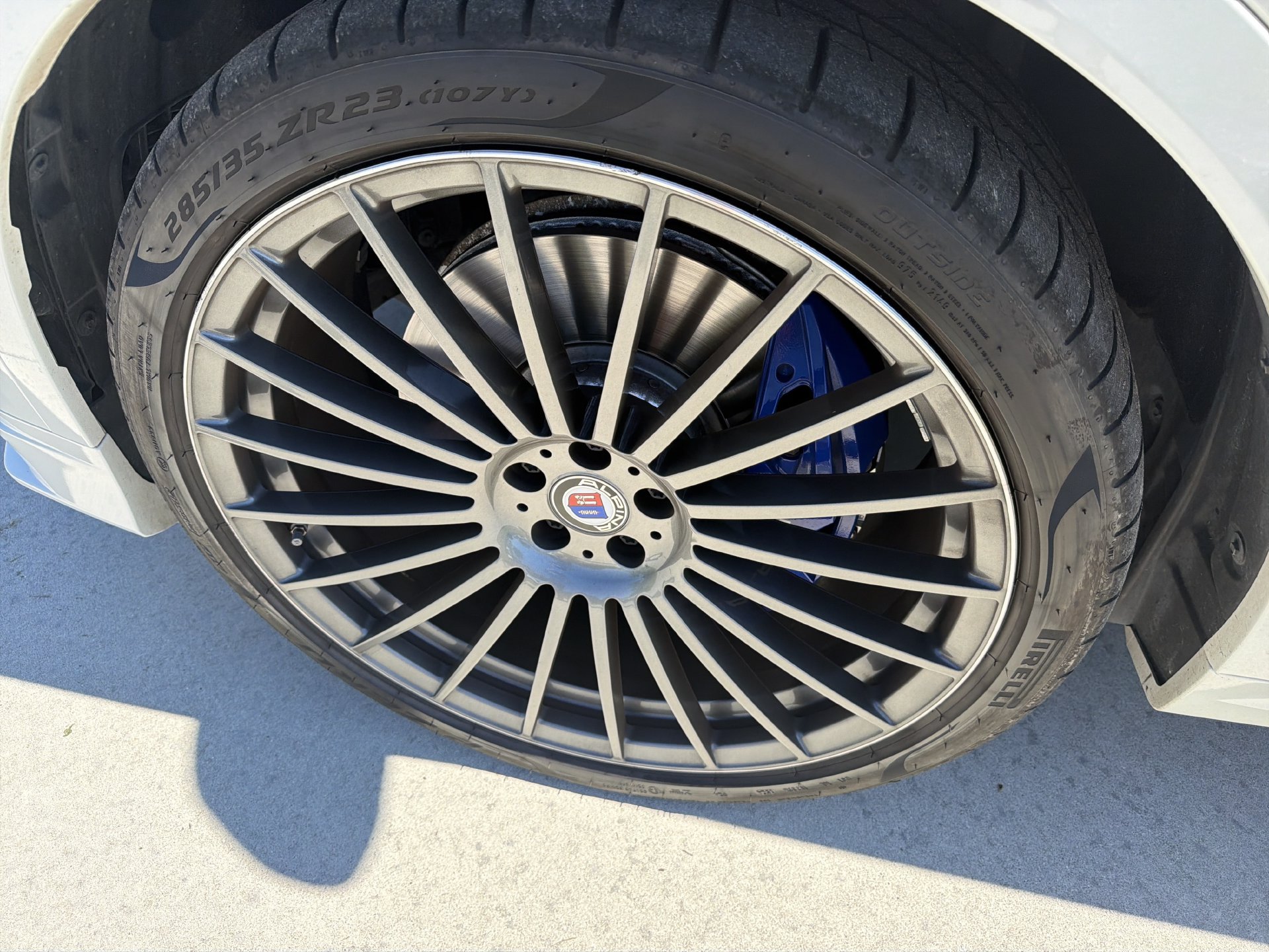 Used 2021 BMW ALPINA XB7 AWD/4WD image 10