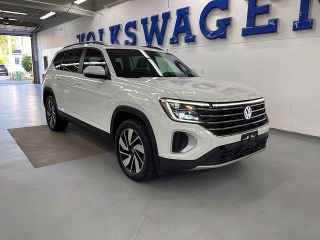 Used 2024 Volkswagen Atlas SE AWD/4WD image 5