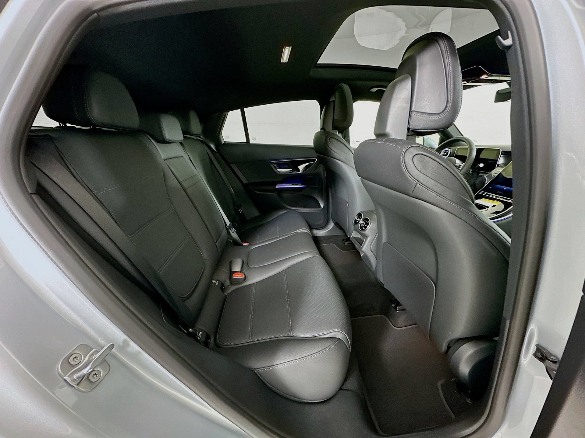 New 2026 Mercedes-Benz GLC 300 4MATIC image 29