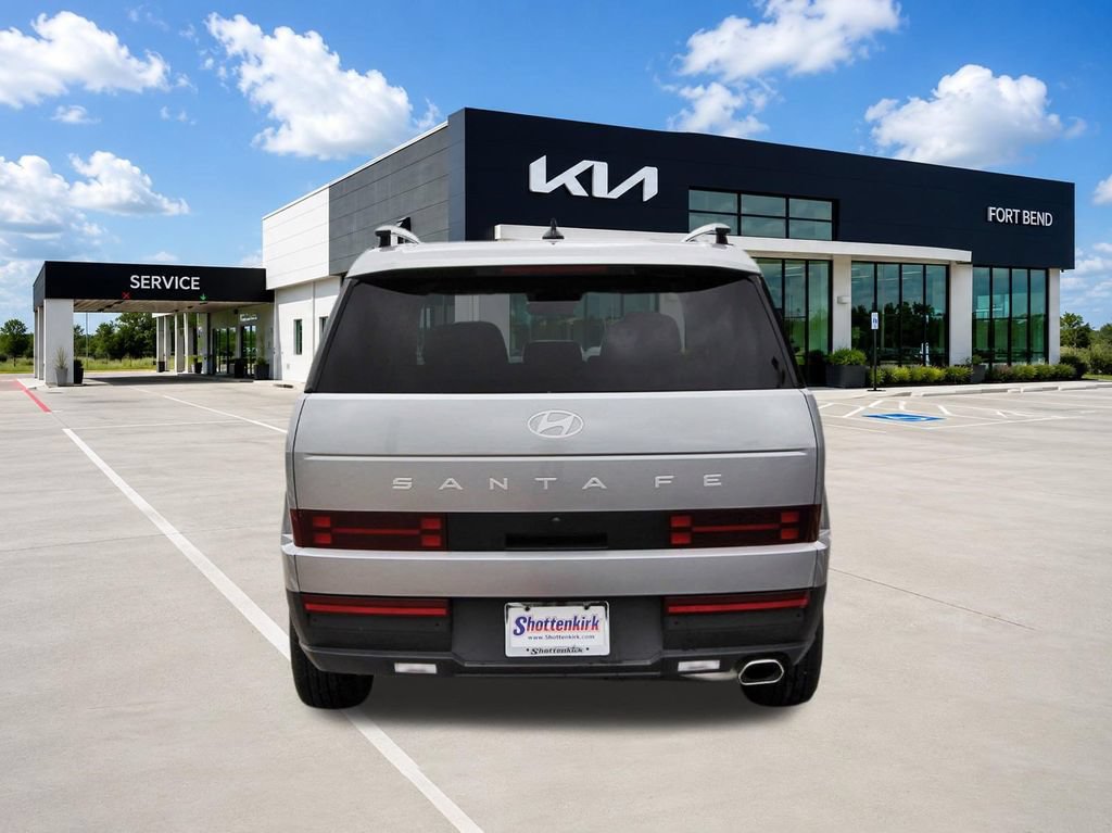 Used 2026 Hyundai Santa Fe SEL FWD image 6