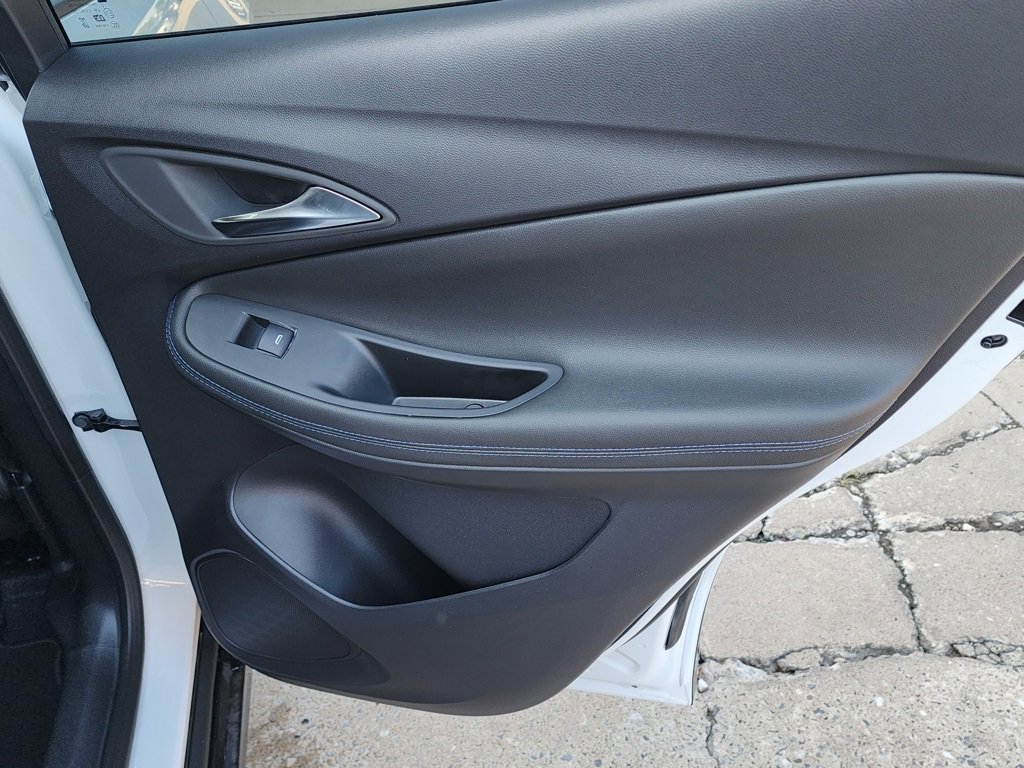 New 2026 Buick Encore GX Sport Touring w/ Advanced Technology Package image 39