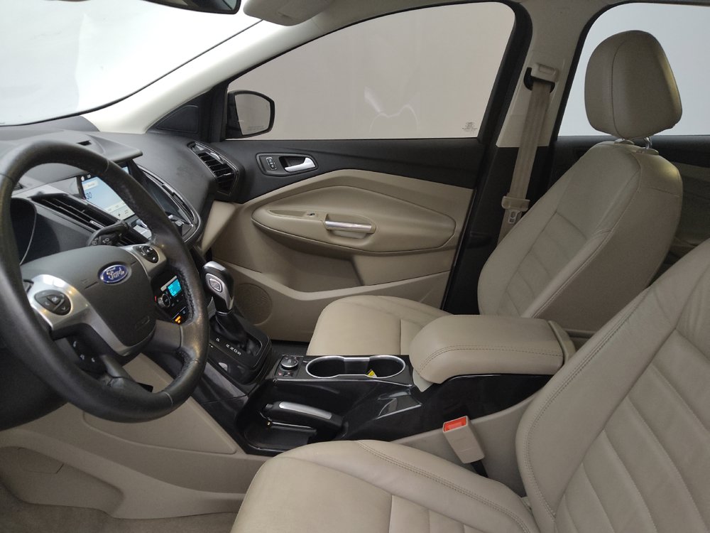 Used 2016 Ford Escape Titanium w/ Equipment Group 301A AWD/4WD image 17