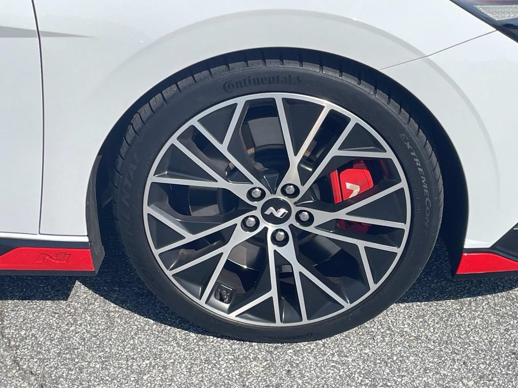 Used 2023 Hyundai Elantra N FWD image 10