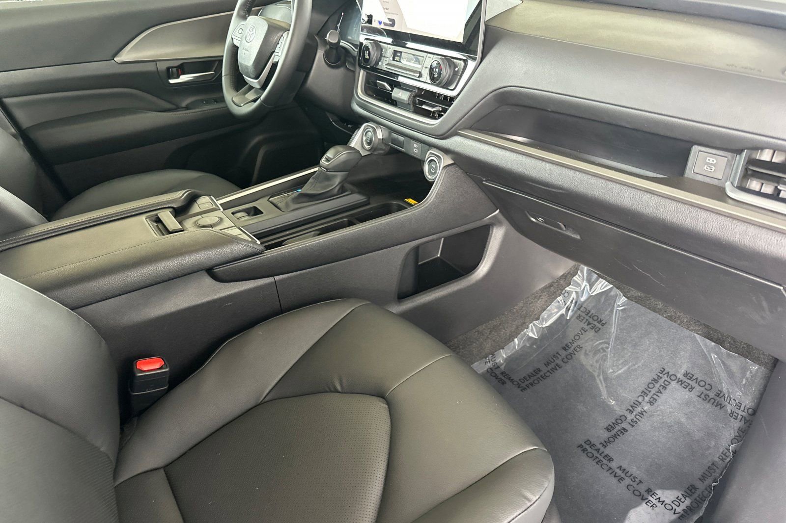 Certified 2025 Toyota Grand Highlander AWD image 21