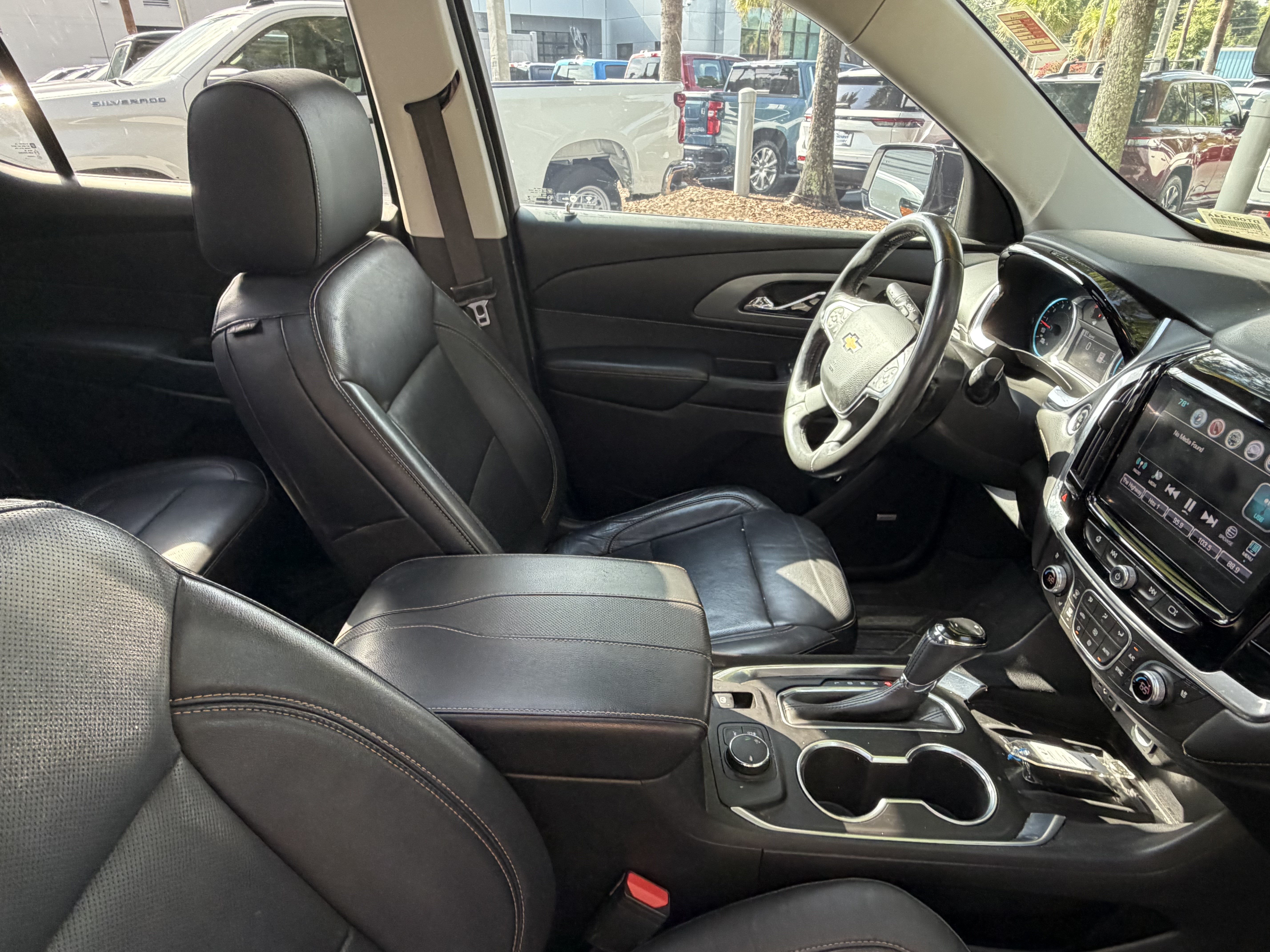 Used 2018 Chevrolet Traverse Premier w/ Redline Edition FWD image 48