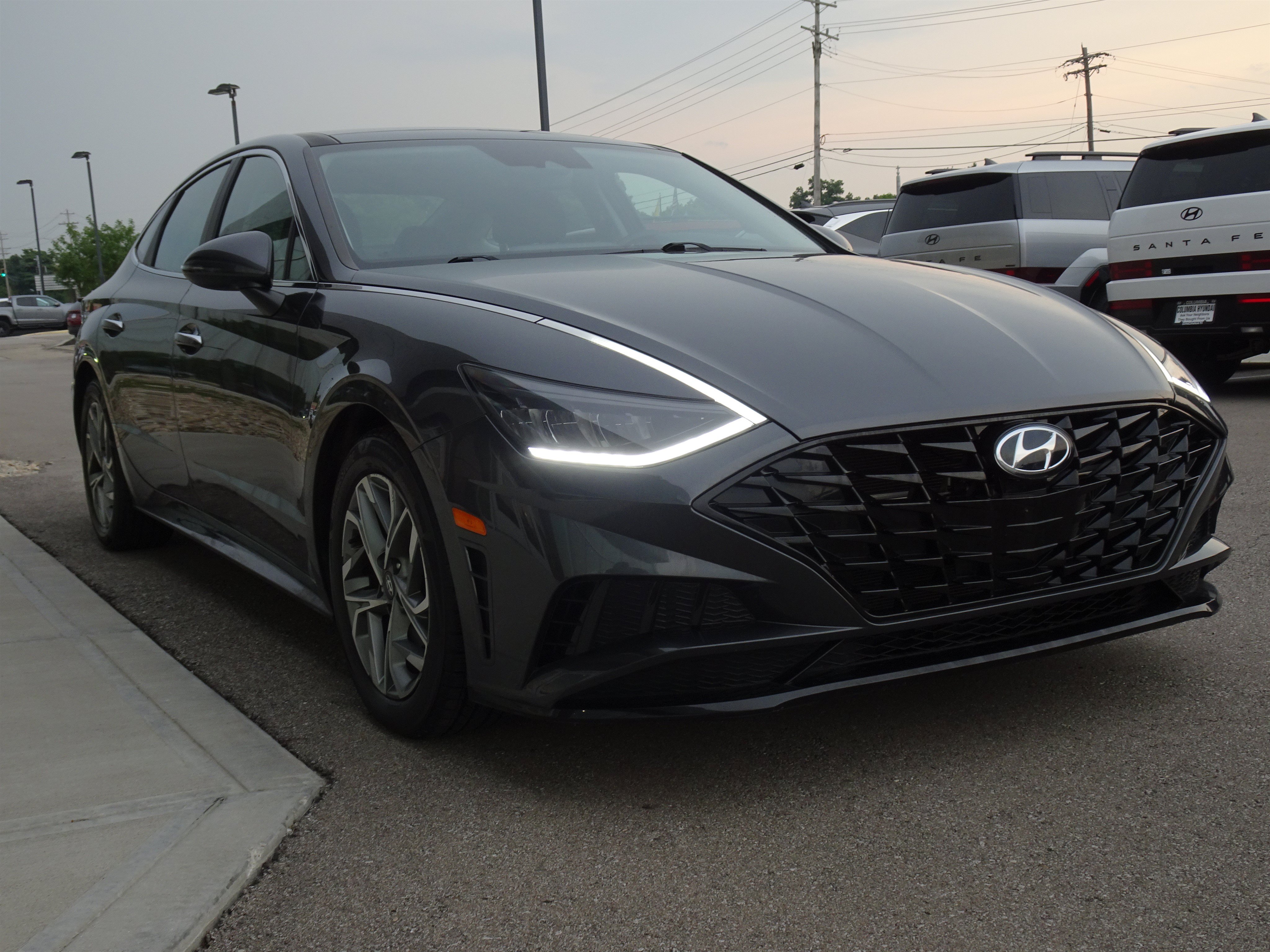 Used 2020 Hyundai Sonata SEL w/ Convenience + Sunroof Package FWD image 6