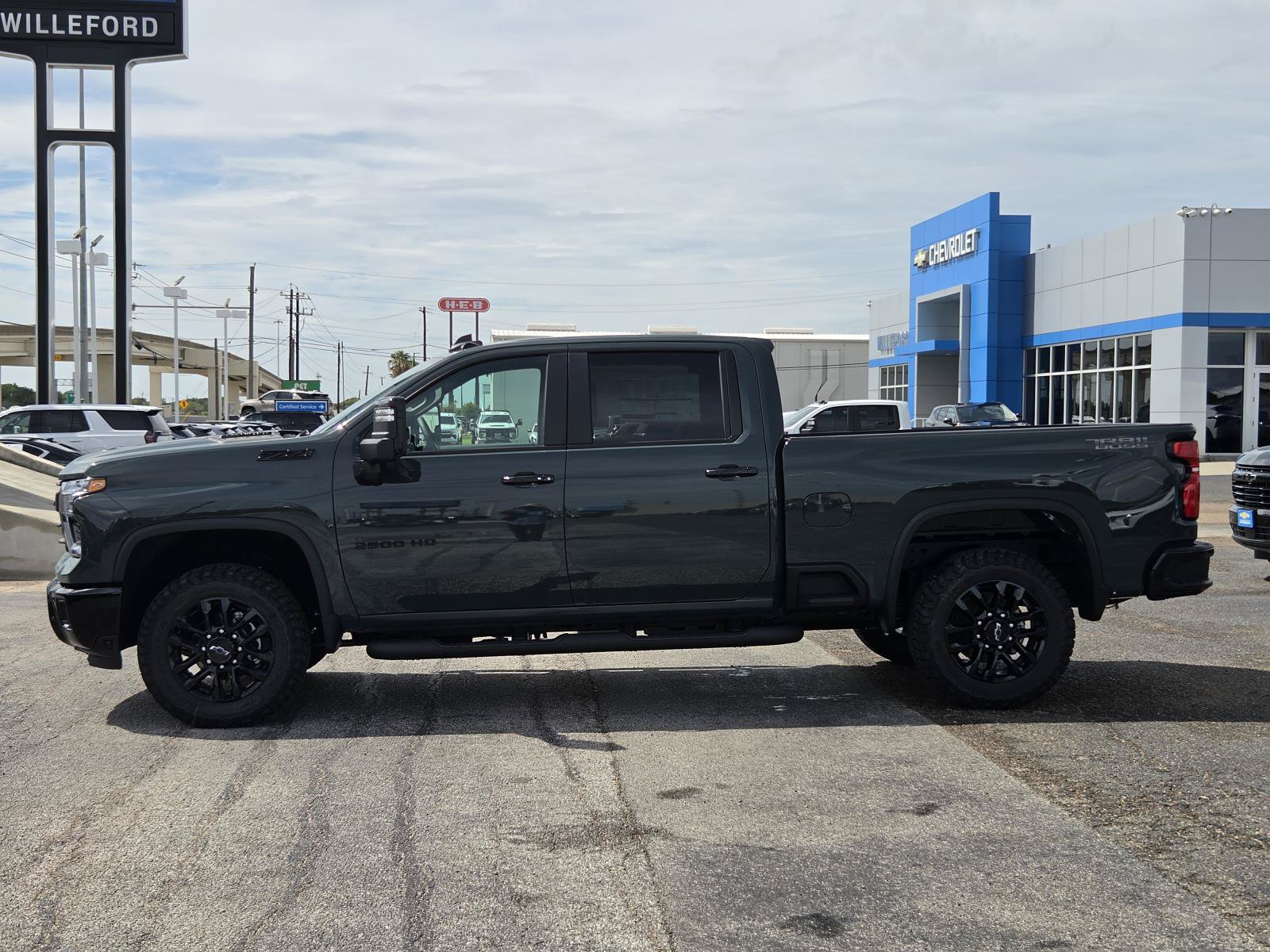 New 2026 Chevrolet Silverado 2500 LT w/ Trail Boss Package AWD/4WD image 2