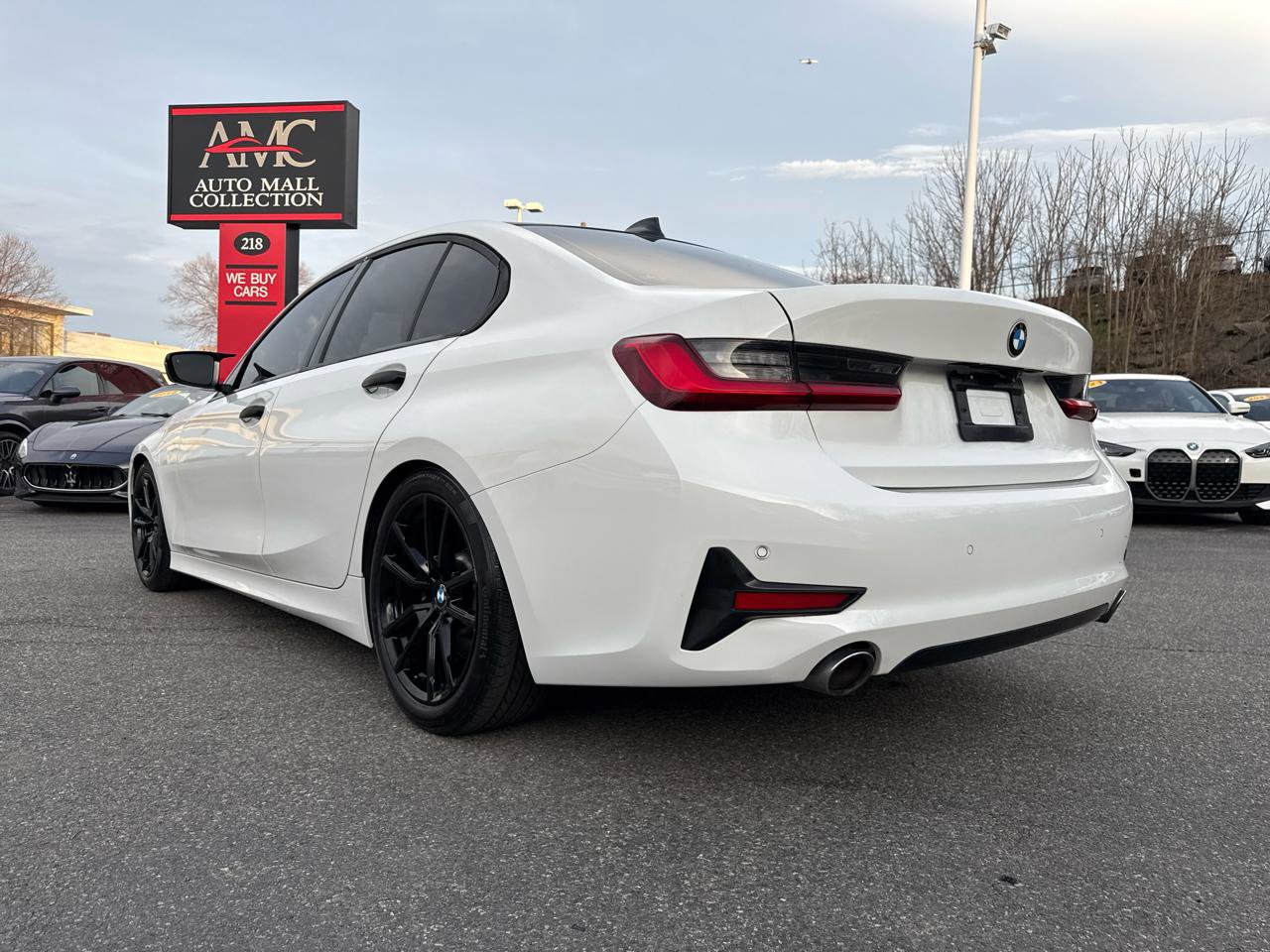 Used 2021 BMW 330i xDrive Sedan w/ Premium Package image 7