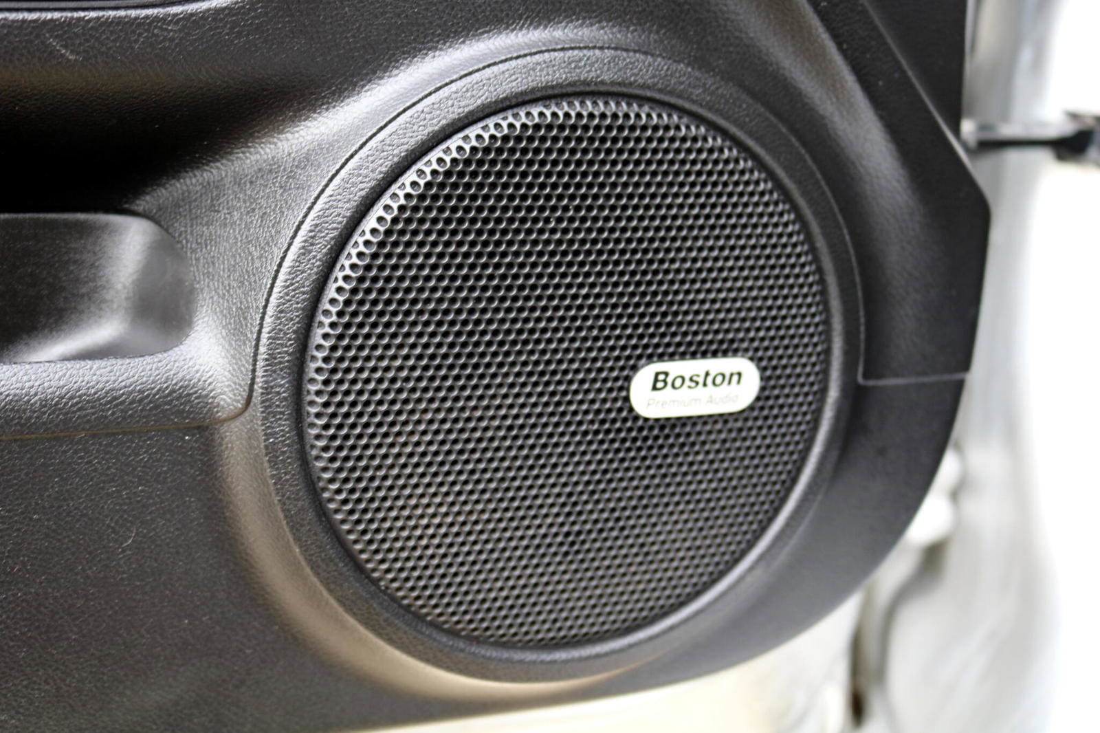 Used 2014 Chevrolet Camaro LT w/ RS Package image 17