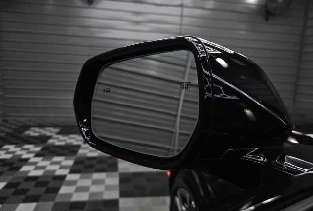 Used 2024 Cadillac Lyriq Luxury RWD image 39