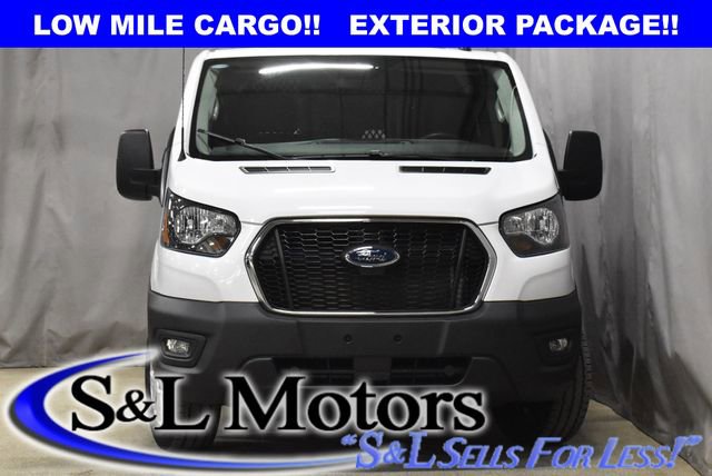 Used 2024 Ford Transit 250 Low Roof w/ Exterior Upgrade Package image 7