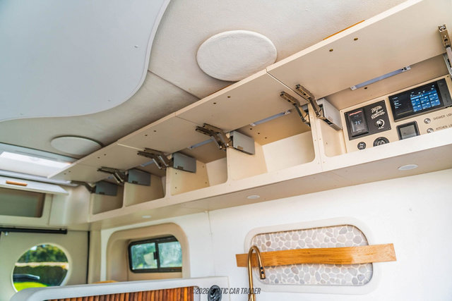 Used 2024 Mercedes-Benz Sprinter 2500 image 52