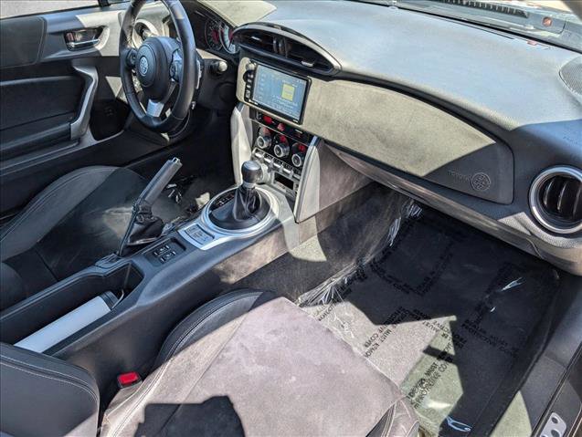 Used 2018 Toyota 86 RWD image 18