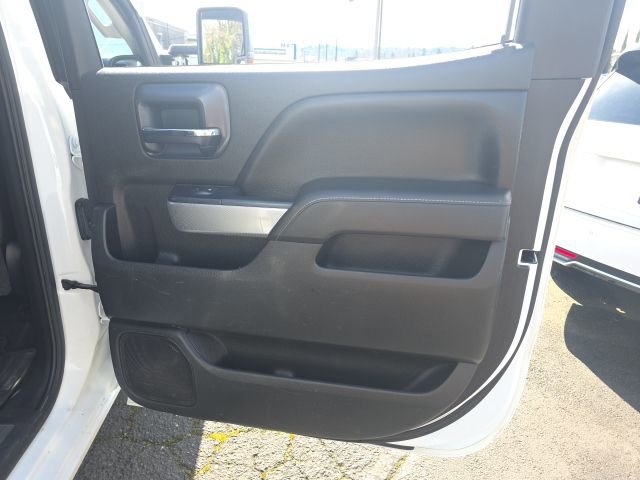 Used 2015 Chevrolet Silverado 2500 LT w/ LT Convenience Package image 19