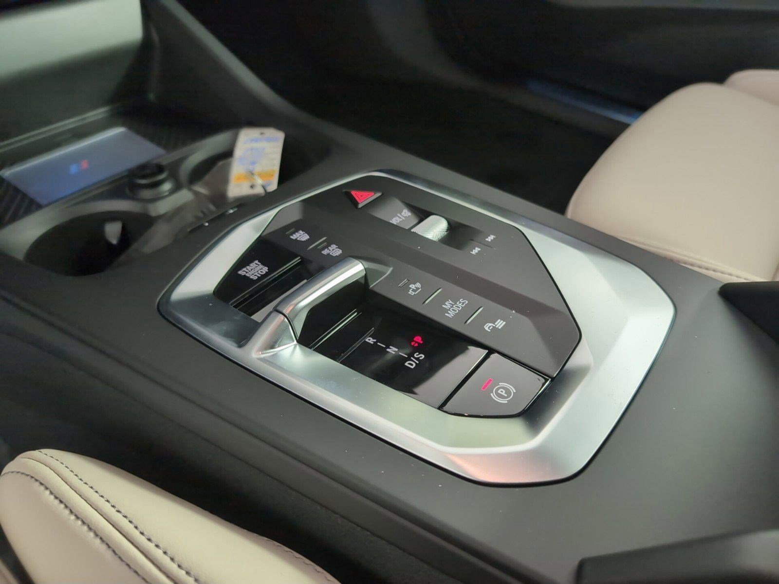 Used 2025 BMW M235i xDrive w/ Premium Package image 18