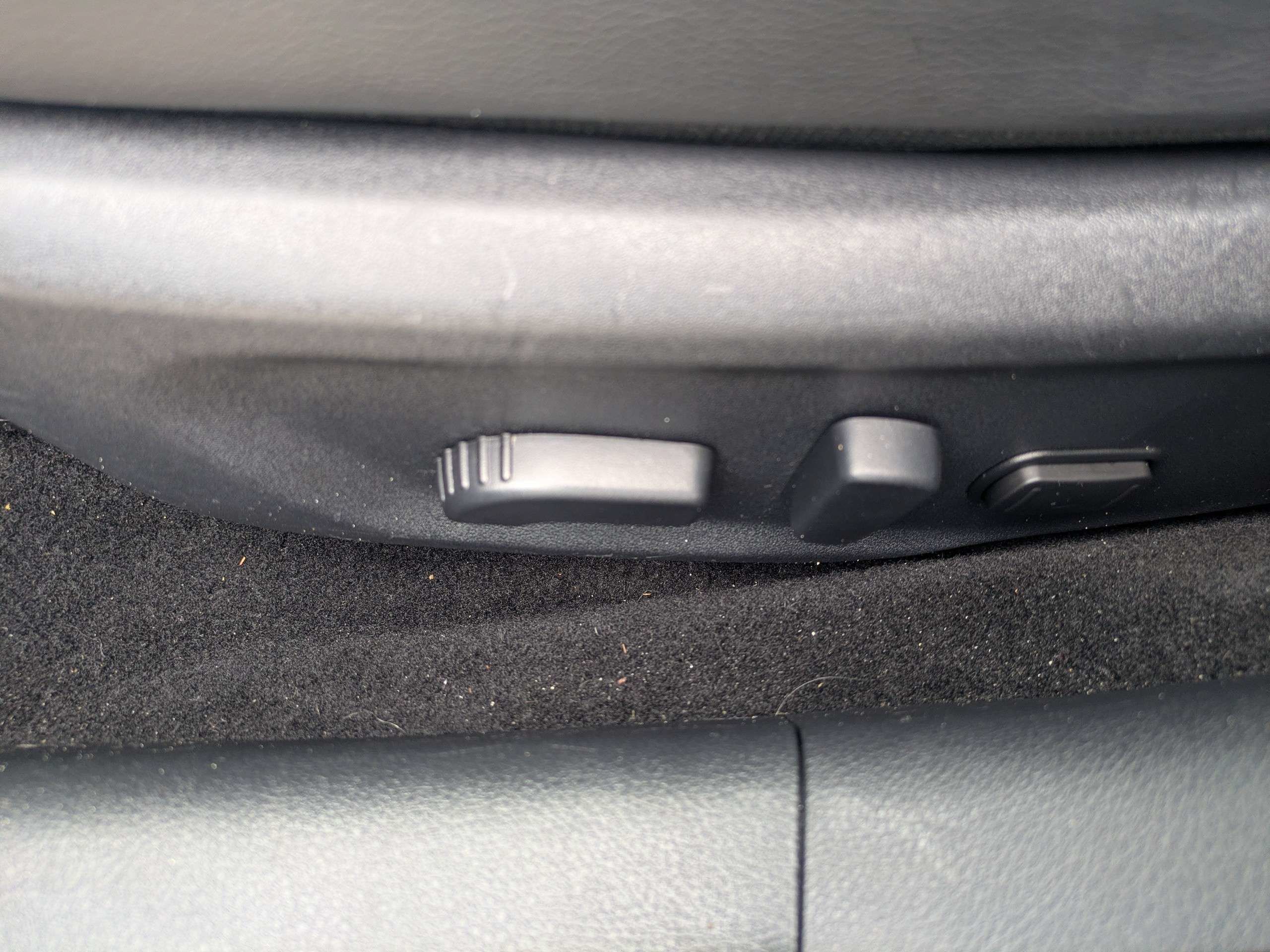 Used 2023 Nissan Sentra SR w/ SR Premium Package FWD image 19