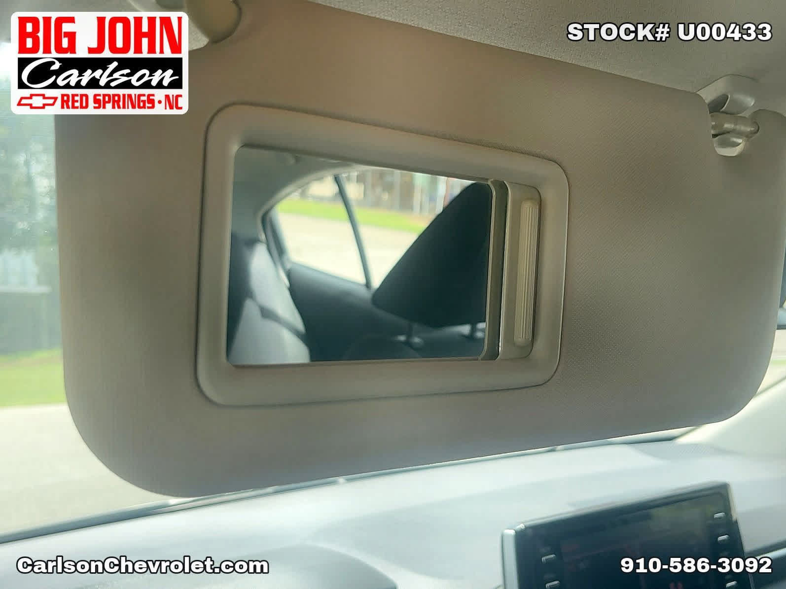 Used 2020 Toyota Corolla LE FWD image 27