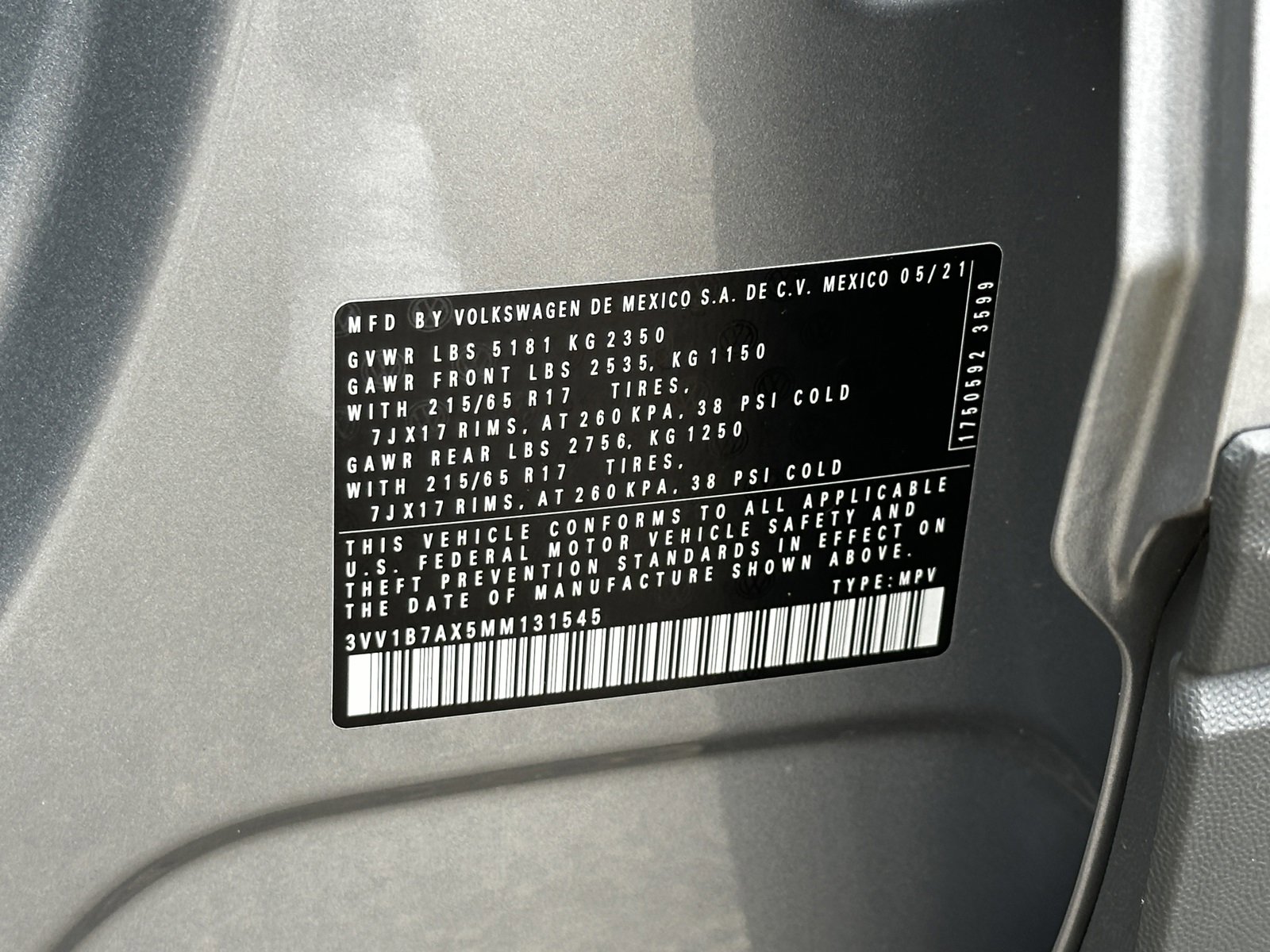 Used 2021 Volkswagen Tiguan S image 32