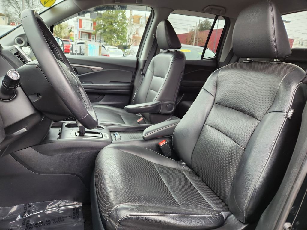 Used 2018 Honda Ridgeline RTL-T image 11