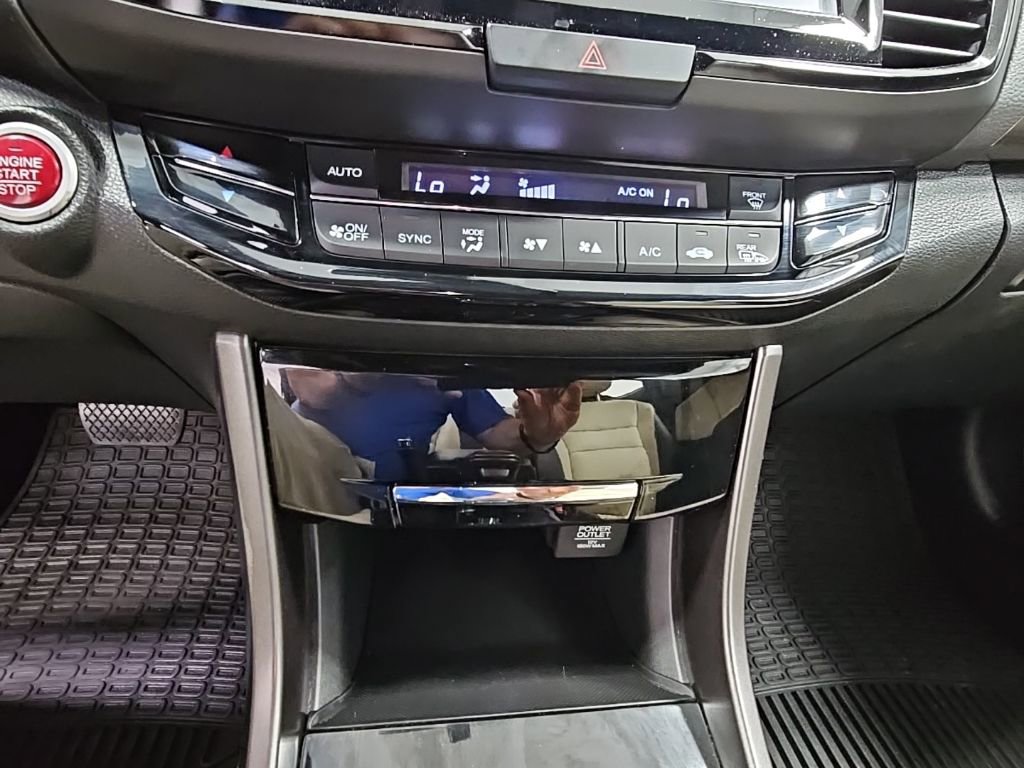 Used 2016 Honda Accord EX-L image 20
