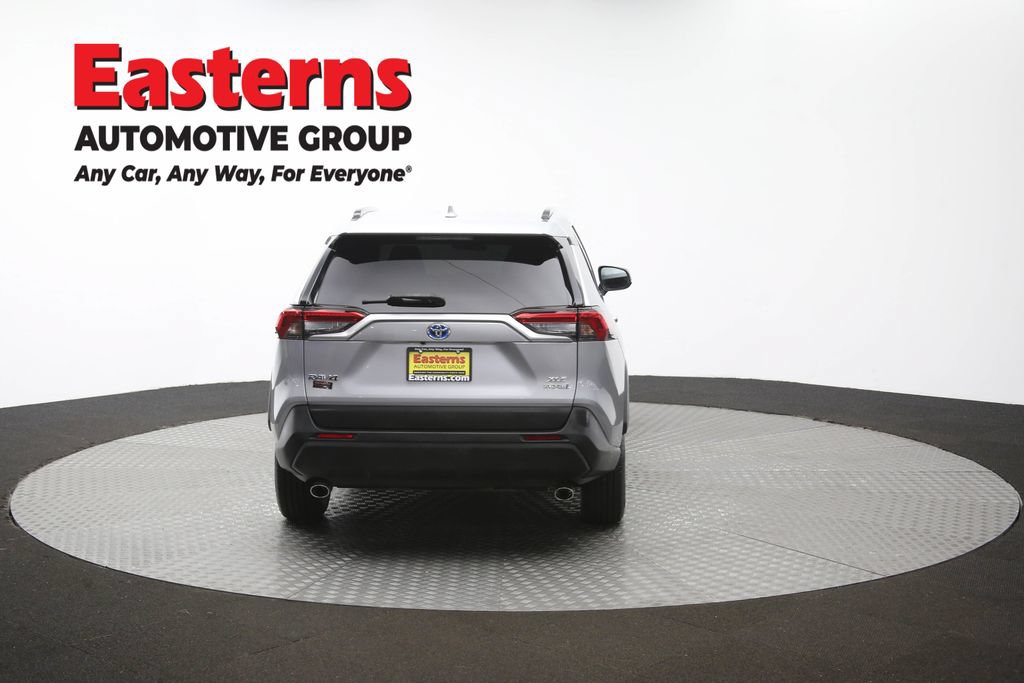 Used 2021 Toyota RAV4 XLE w/ XLE Grade Weather Package AWD/4WD image 39