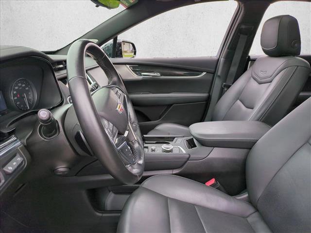 Used 2021 Cadillac XT5 Premium Luxury image 16