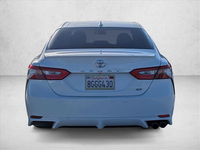 Used 2019 Toyota Camry SE w/ Carpet Mat Package image 6