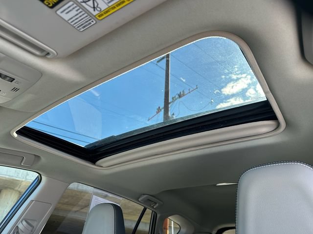 Used 2014 Toyota RAV4 Limited AWD/4WD image 9